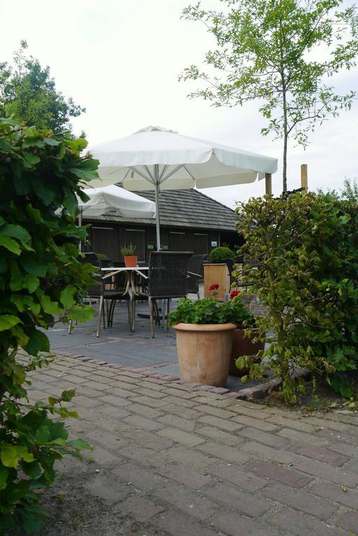 Bed and Breakfast Oranje Hoeve Helenaveen Exterior foto