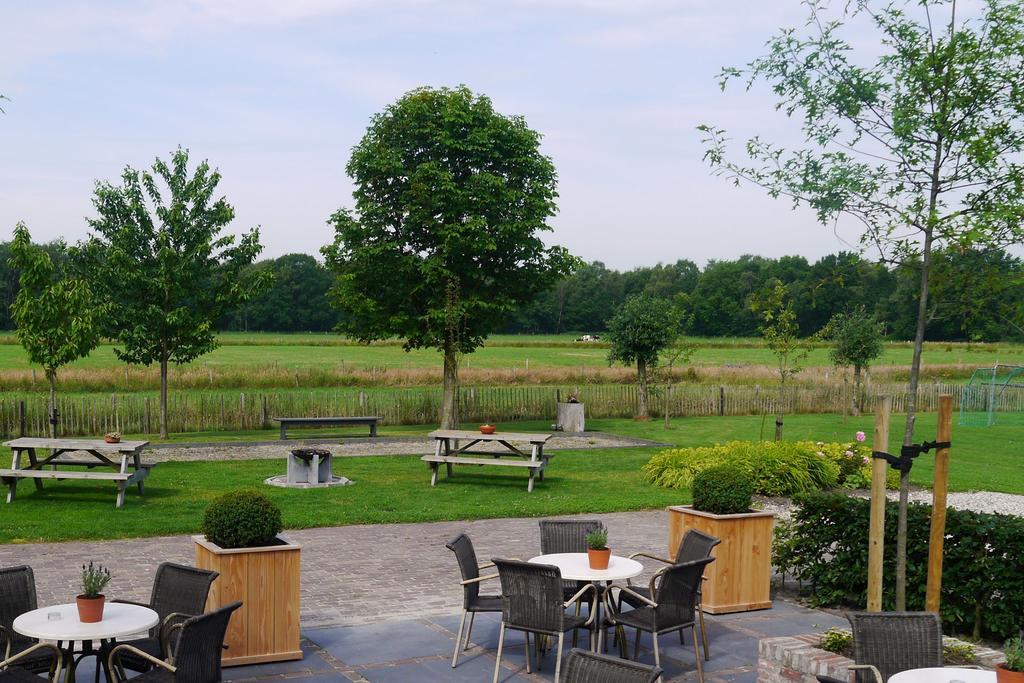 Bed and Breakfast Oranje Hoeve Helenaveen Exterior foto