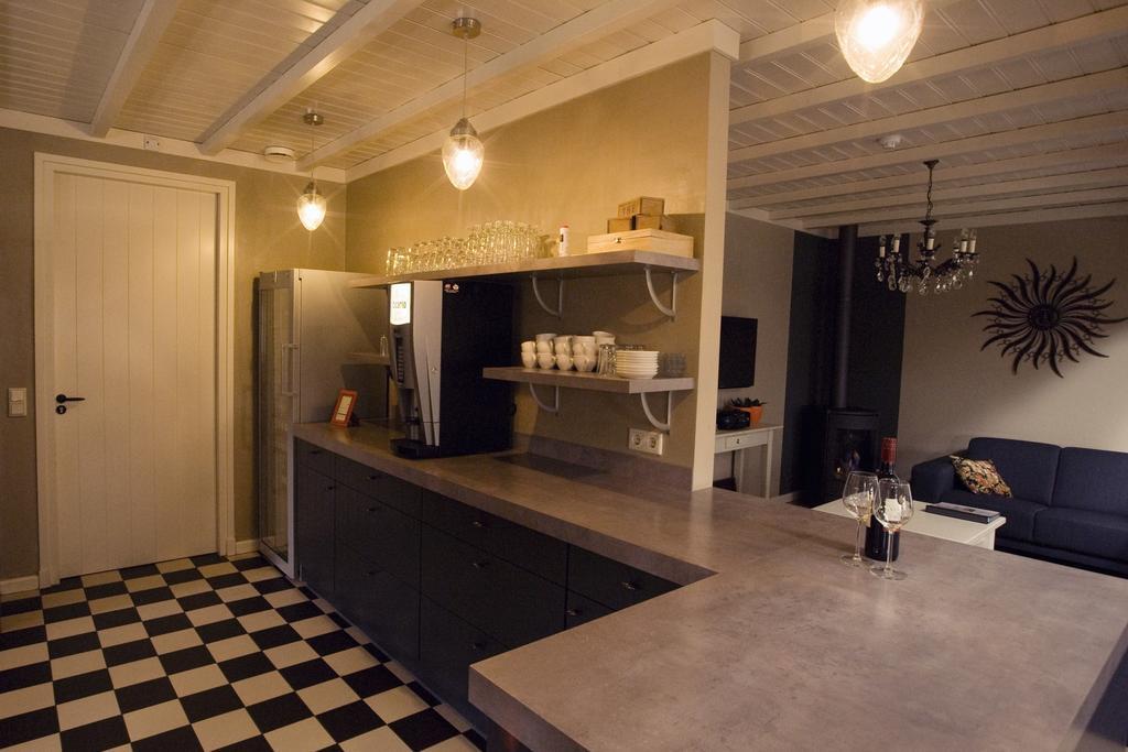 Bed and Breakfast Oranje Hoeve Helenaveen Exterior foto